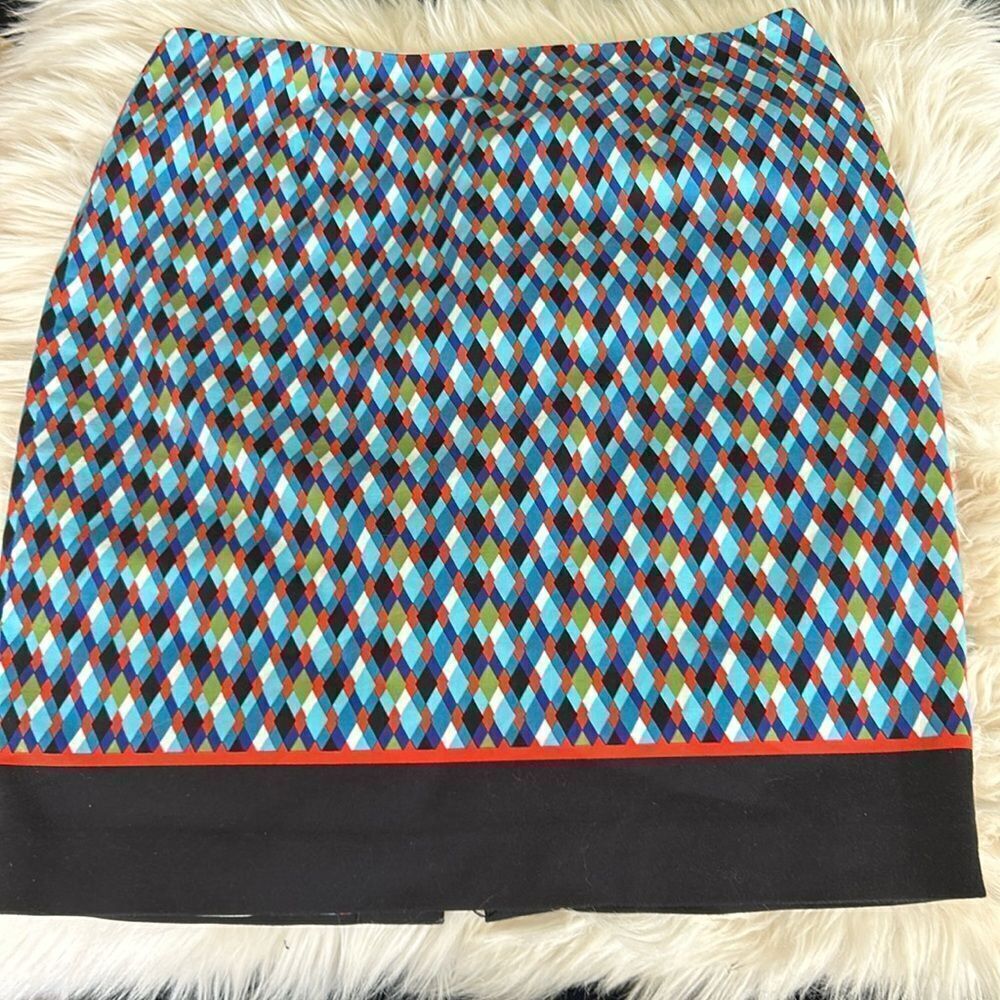 W BY WORTH SKIRT - Picture 2 of 11